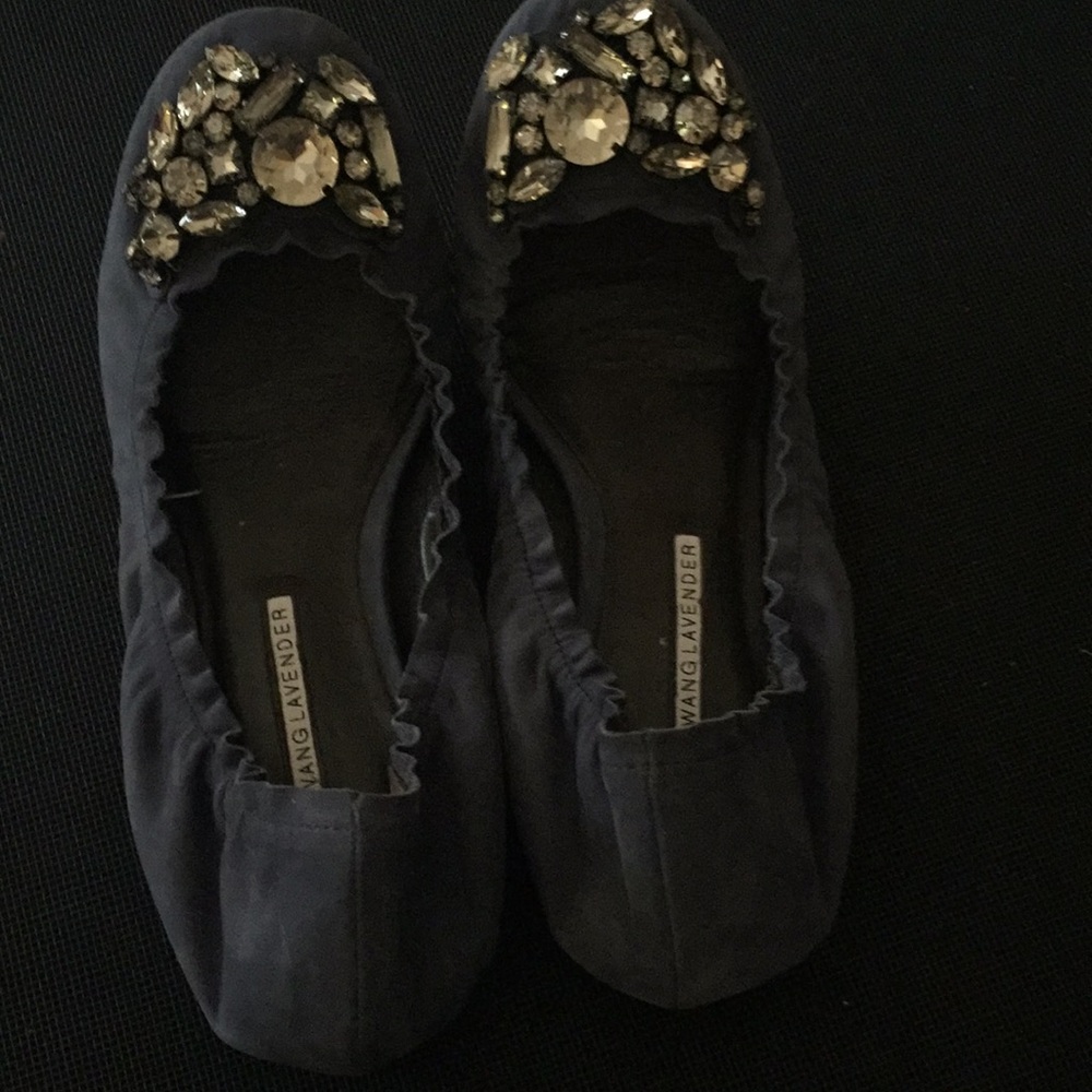 VERA WANG LAVENDER navy shoes